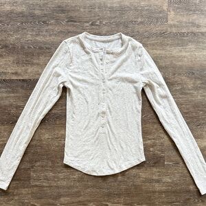 American Eagle Outfitters Light Grey Ribbed Henley Long Sleeve